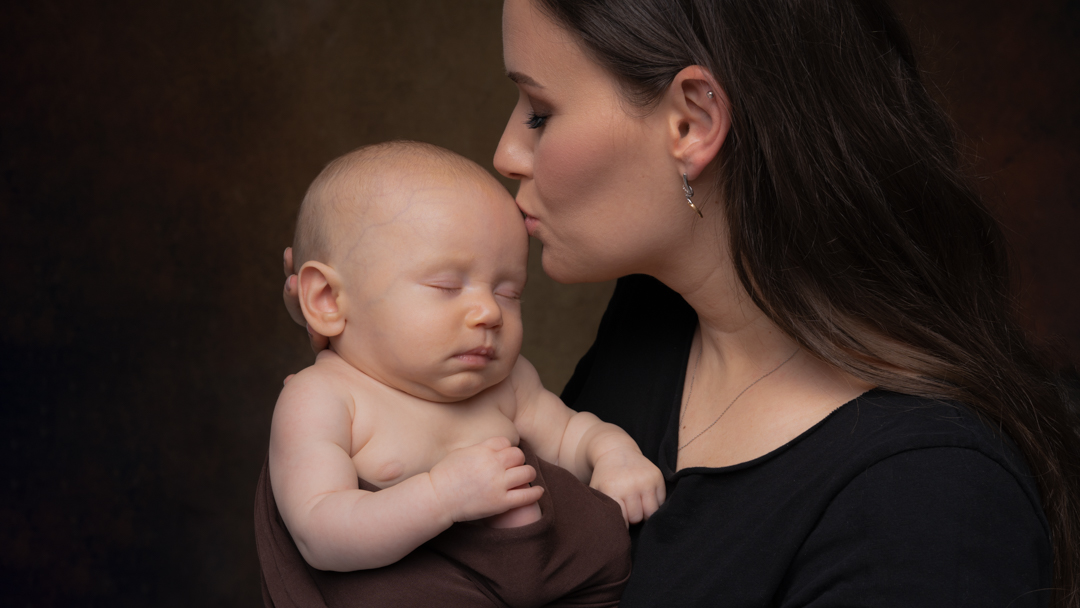 Fotografo di neonati in Italia. Ricevi i consigli di un fotografo personale sui migliori spot fotografici e goditi il miglior servizio fotografico della tua vita!