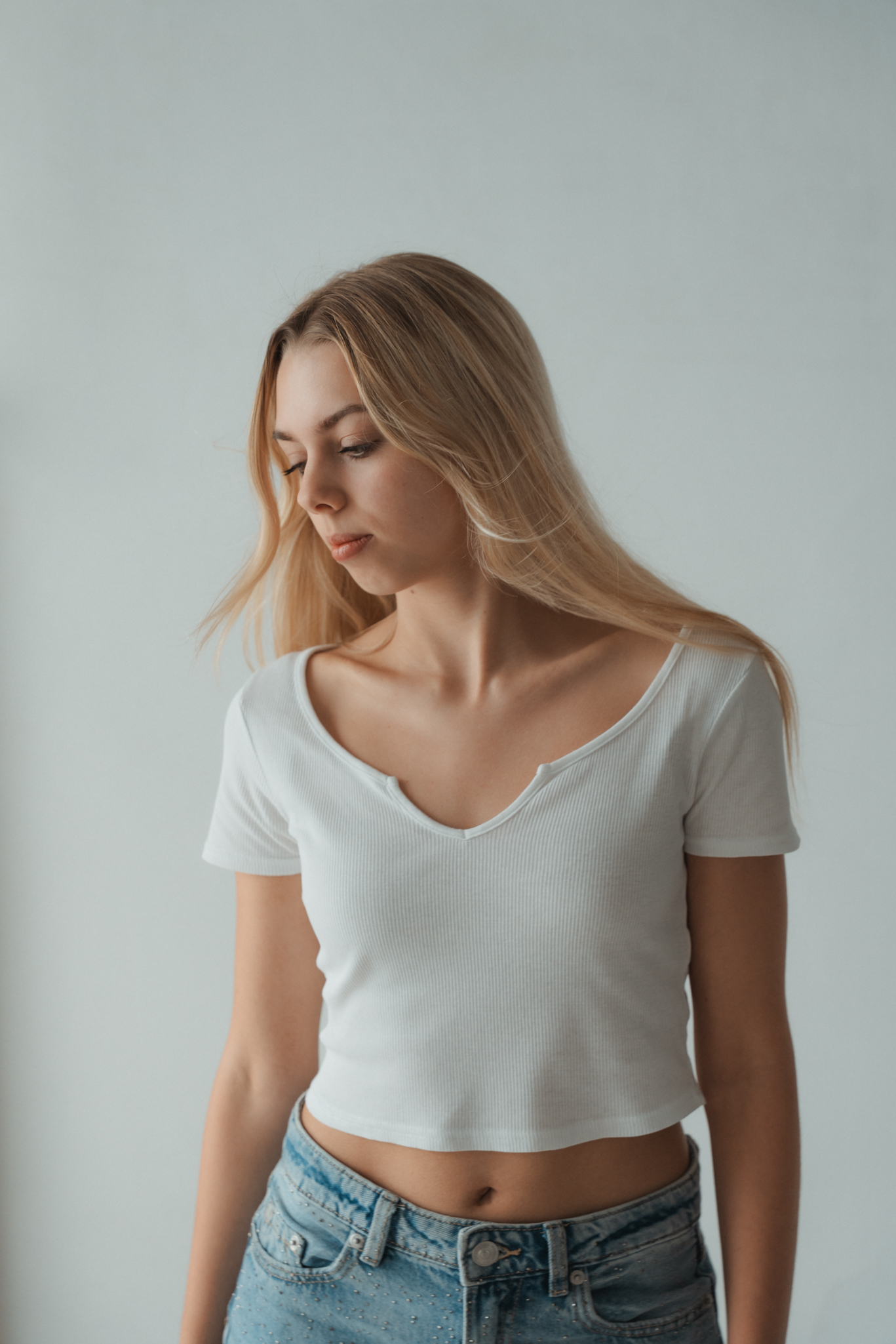 Model test professionale - ritratto ravvicinato di aspirante modella bionda